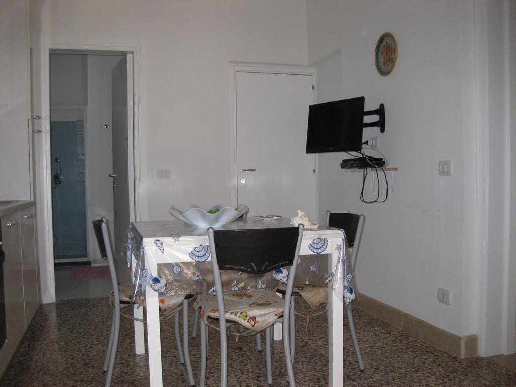 Casa Vacanze Le Rose Marina di Ragusa Room photo