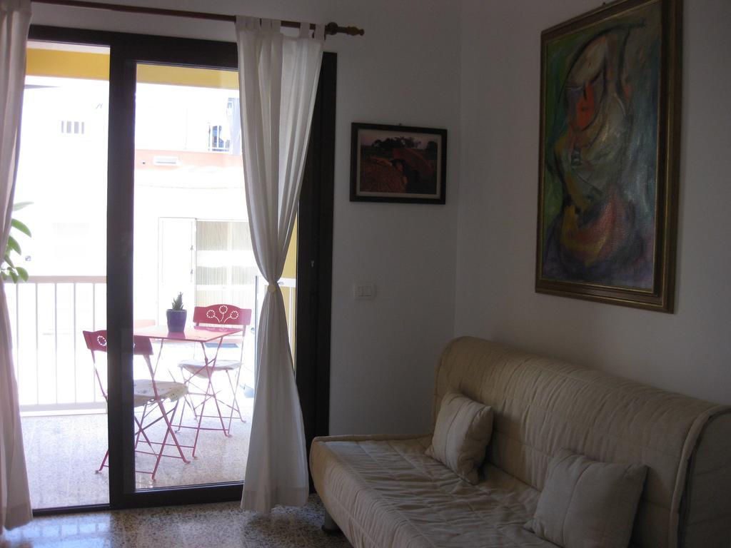 Casa Vacanze Le Rose Marina di Ragusa Room photo