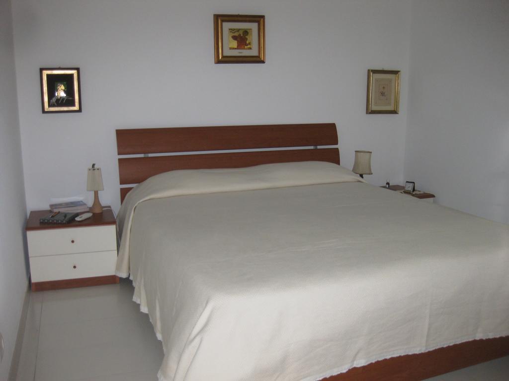 Casa Vacanze Le Rose Marina di Ragusa Room photo