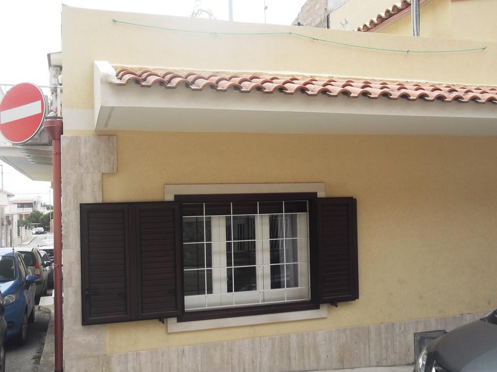 Casa Vacanze Le Rose Marina di Ragusa Exterior photo